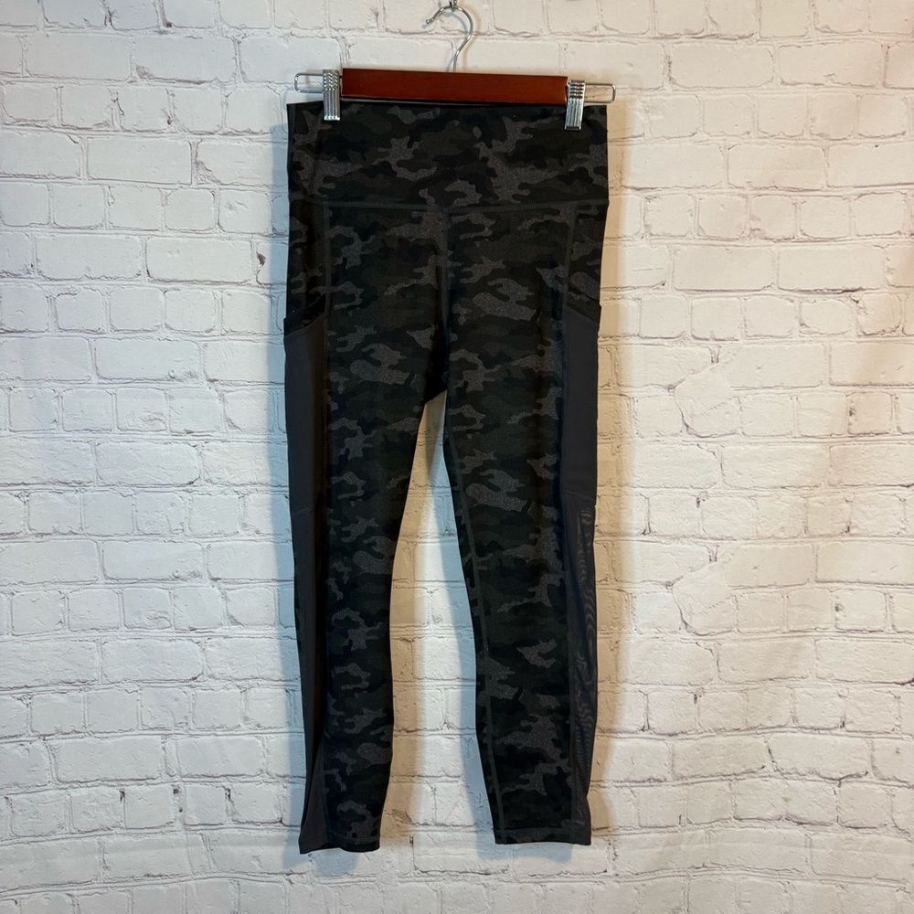 Fabletics  Black Camouflage Leggings